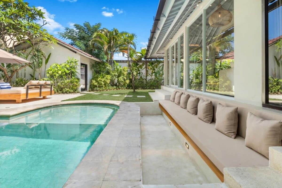 Villa New York - 4 Bdr Pool Luxury Villa, Next To The Forge Bali Seminyak Exterior foto