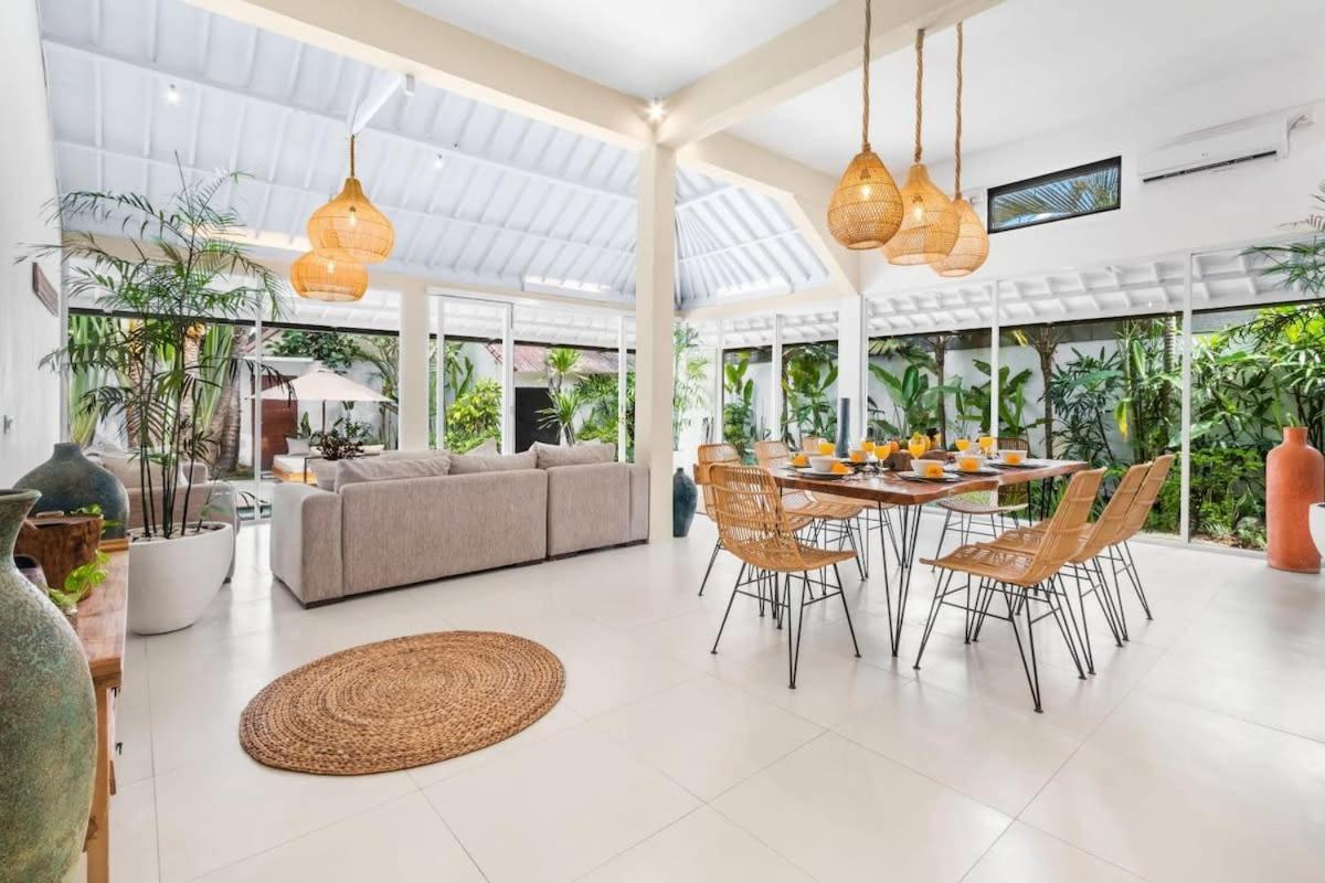 Villa New York - 4 Bdr Pool Luxury Villa, Next To The Forge Bali Seminyak Exterior foto